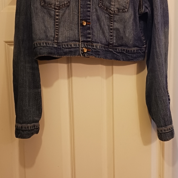 Women's jean jacket - Picture 2 of 5